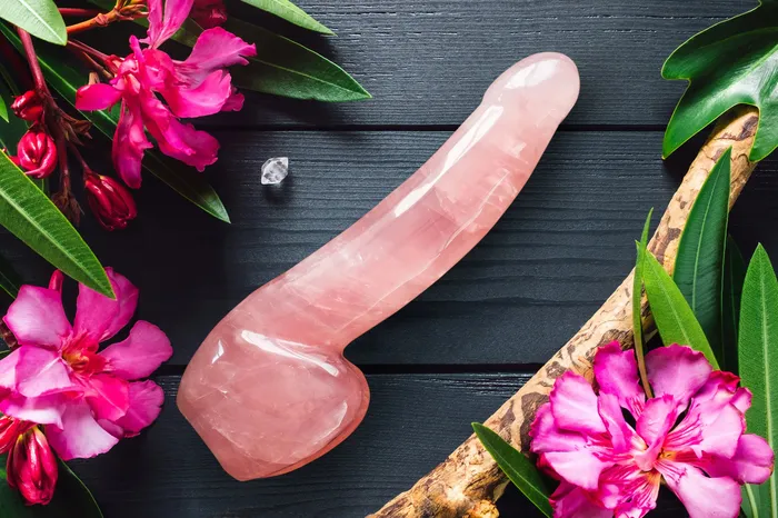 Yoni Gem Stones Female Sex Toys Large Rose Quartz Dildo