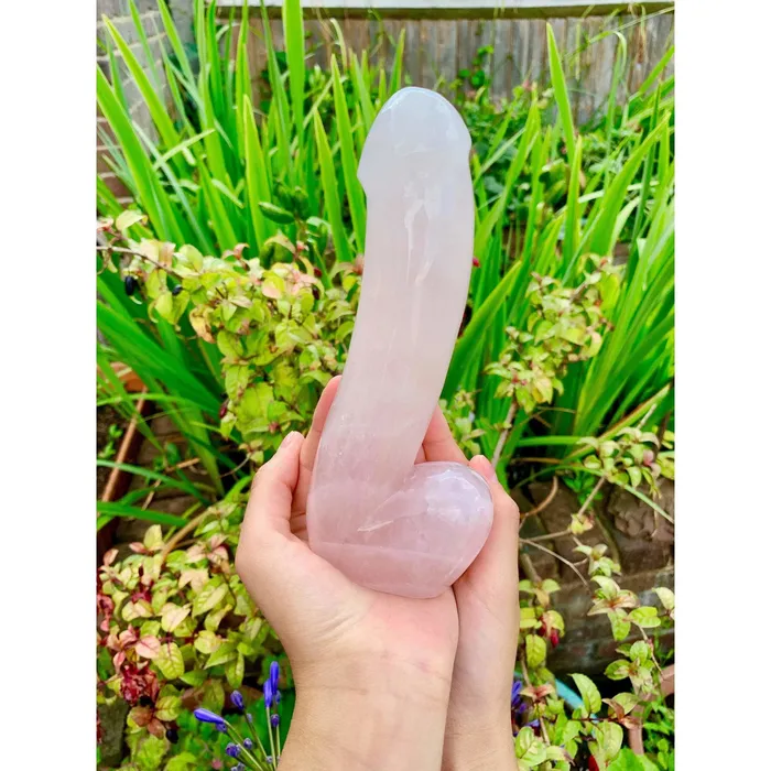Yoni Gem Stones Female Sex Toys Large Rose Quartz Dildo