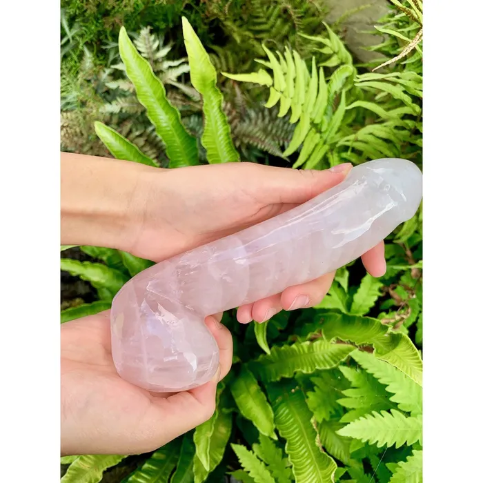 Yoni Gem Stones Female Sex Toys Large Rose Quartz Dildo