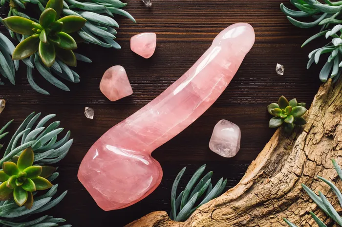 Yoni Gem Stones Female Sex Toys Large Rose Quartz Dildo
