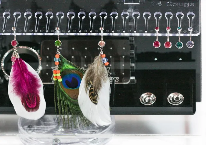 Female Sex Toys Painful Pleasures Spinning Jewelry Display 2 Single Sided Displays with 10 Display Splines