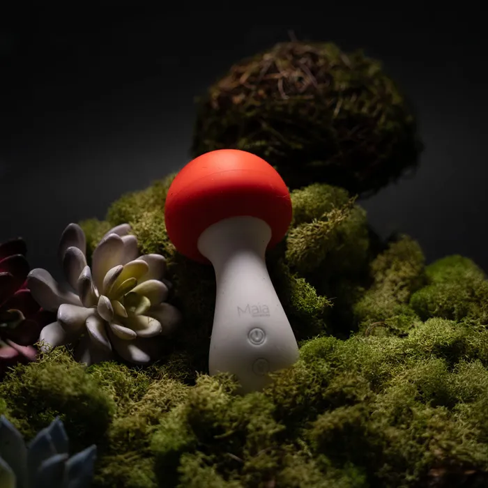 Maia Toys Trippy Toys SHROOMIE Rechargeable Mushroom Vibrator Female Sex Toys