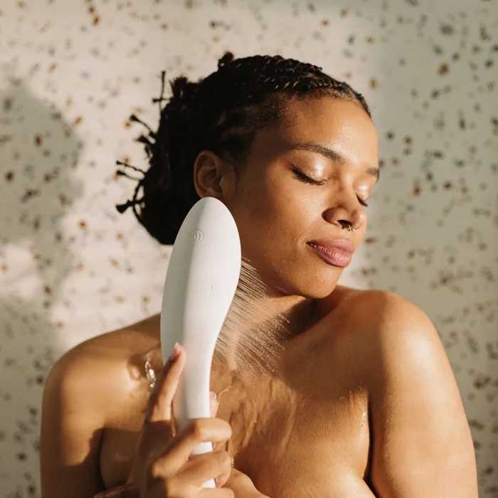 Womanizer Womanizer Wave Water Pulsing Shower Masturbator White Male Sex Toys